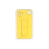 Чехол с металлической пластиной для iPhone 12 (6.1) желтый